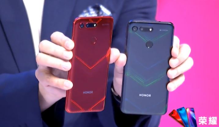 Honor View 20 in Red and Black color variants
